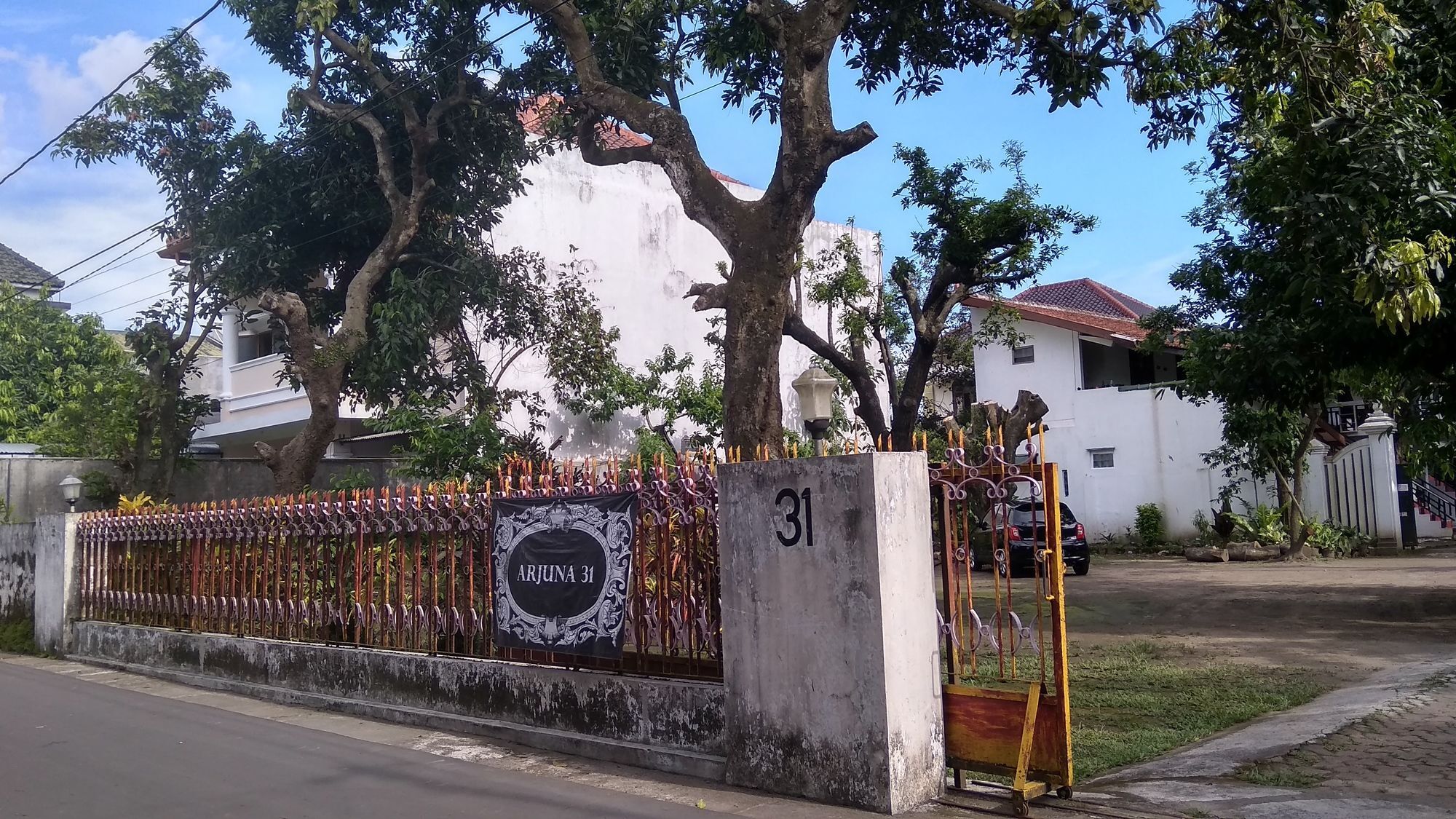 Arjuna 31 Yogyakarta Exterior foto